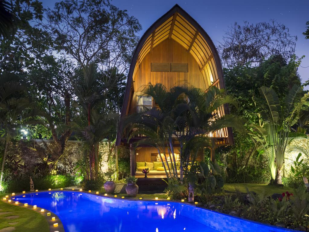 Lataliana Villas Seminyak Oda fotoğraf